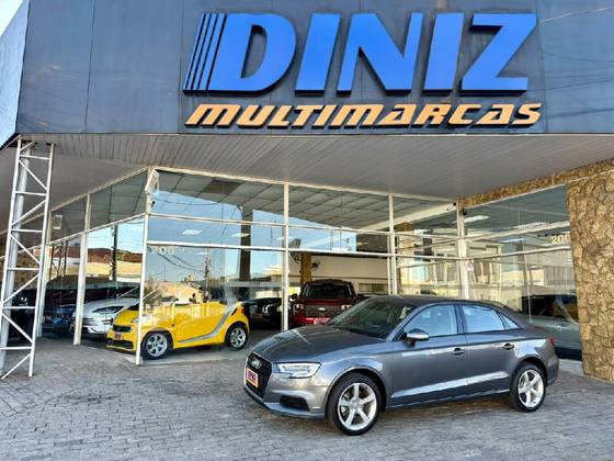 AUDI A3 1.4 TFSI SEDAN AMBIENTE 16V FLEX 4P TIPTRONIC AUDI A3 1.4 TFSI SEDAN AMBIENTE 16V FLEX 4P TIPTRONIC
